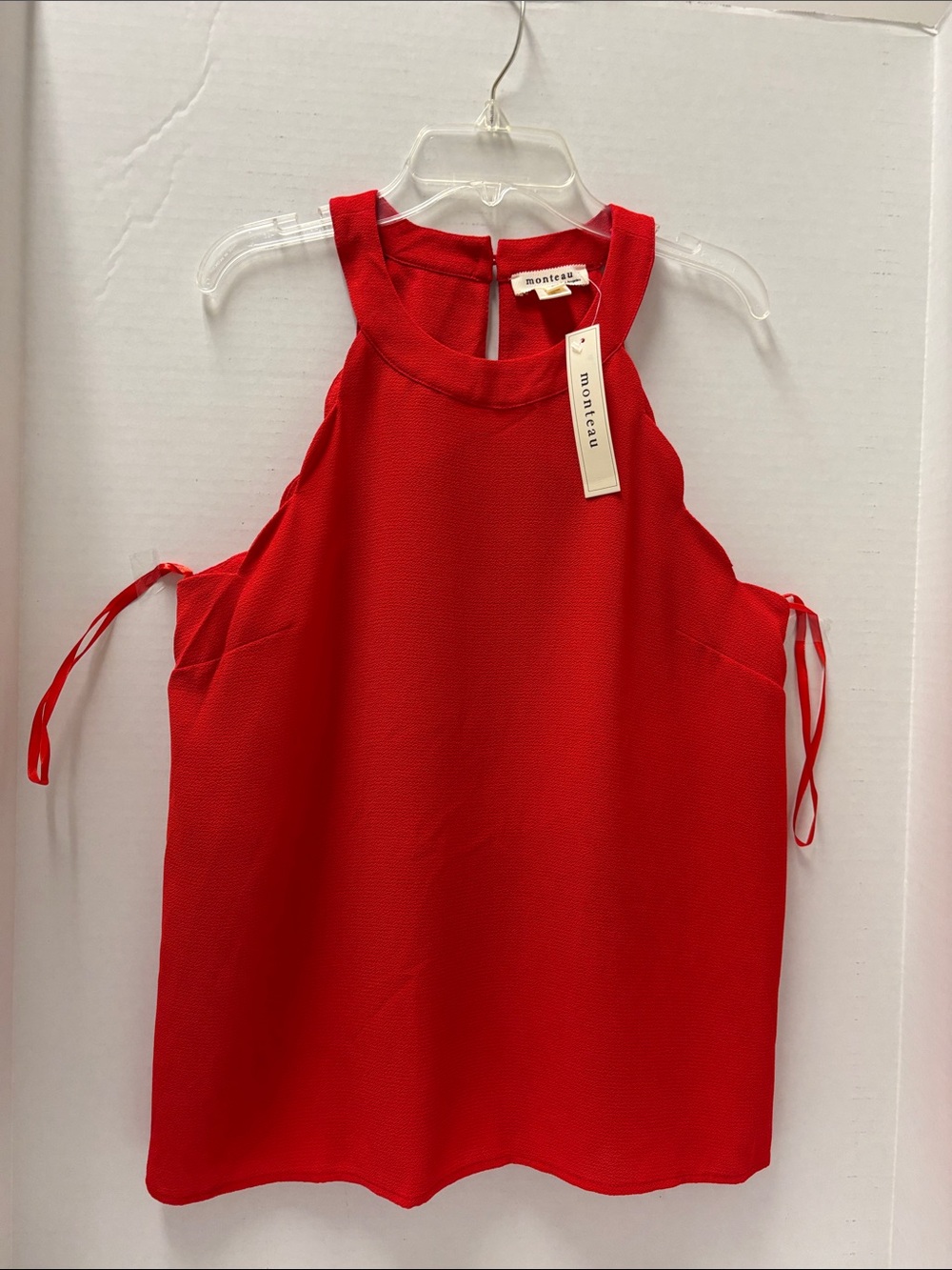 Monteau Red sleeveless Blouse